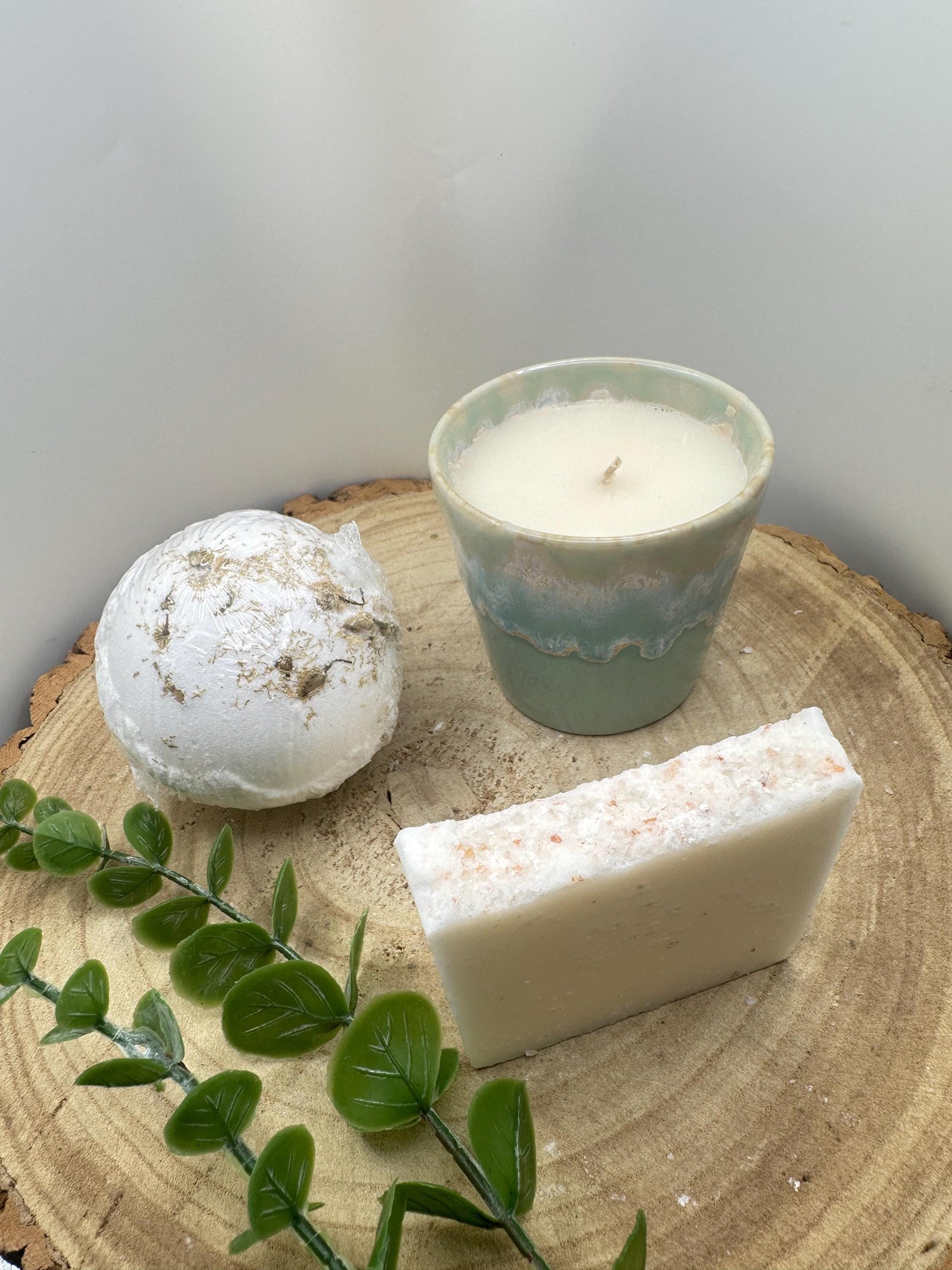 Luxury Relaxation Gift Set, Box of Calm, Candle, Soap & Bath Bomb, Pamper Gift for Her, Relaxation Gift Set