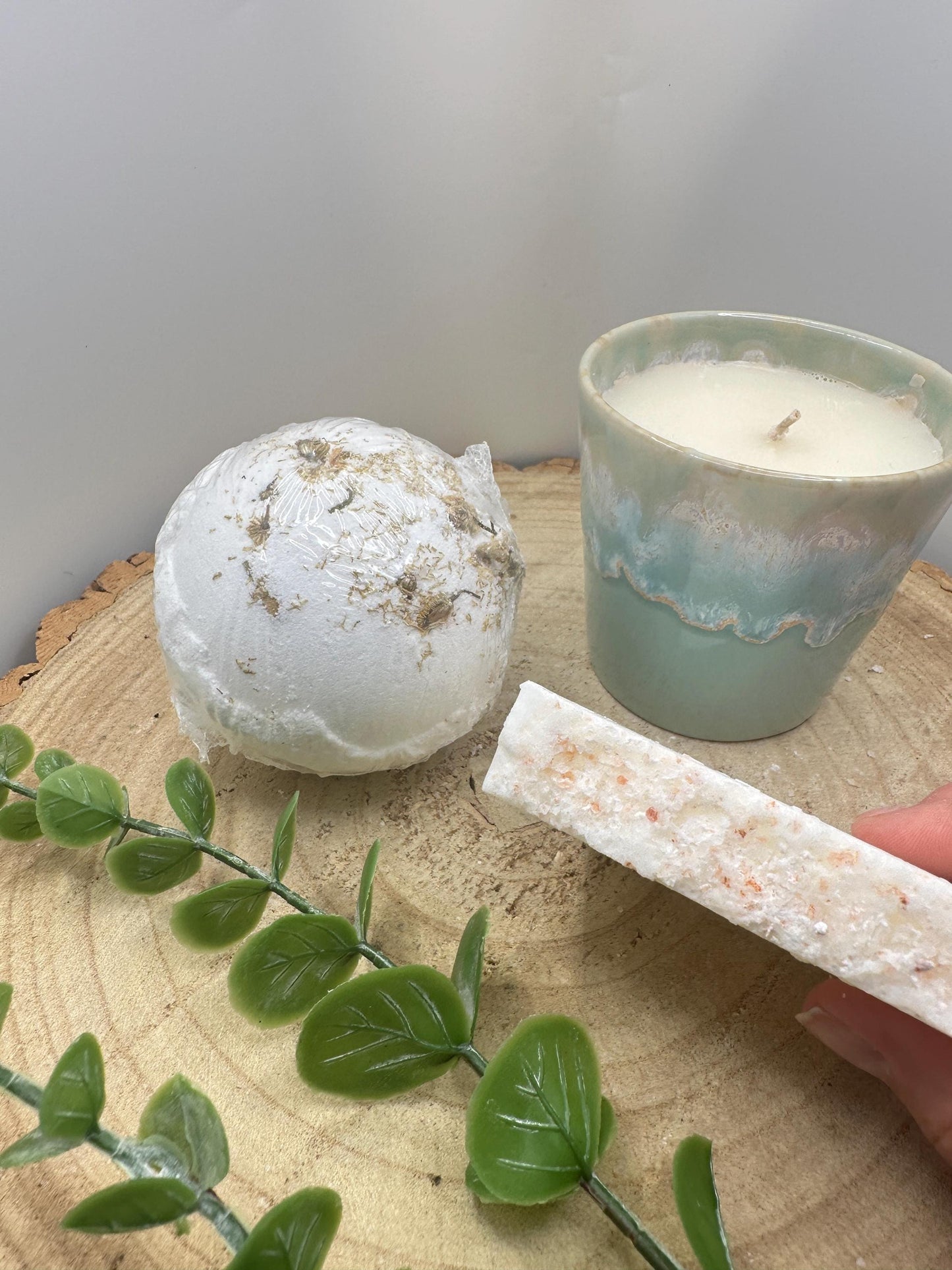 Luxury Relaxation Gift Set, Box of Calm, Candle, Soap & Bath Bomb, Pamper Gift for Her, Relaxation Gift Set