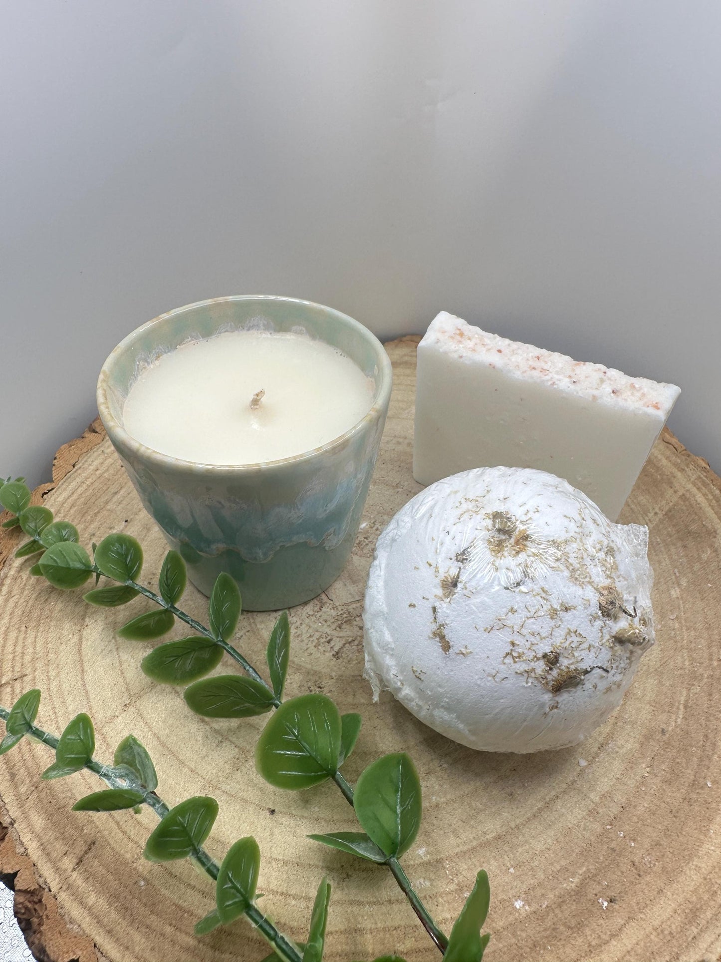 Luxury Relaxation Gift Set, Box of Calm, Candle, Soap & Bath Bomb, Pamper Gift for Her, Relaxation Gift Set