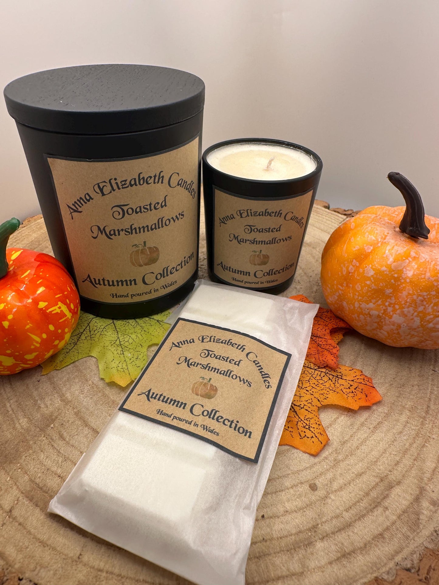 Autumn Scent Gift Box, Large & Mini Olive Wax Candles with Wax Melt Snapbar in Autumnal Scents, Pumpkin Spice, Gingerbread