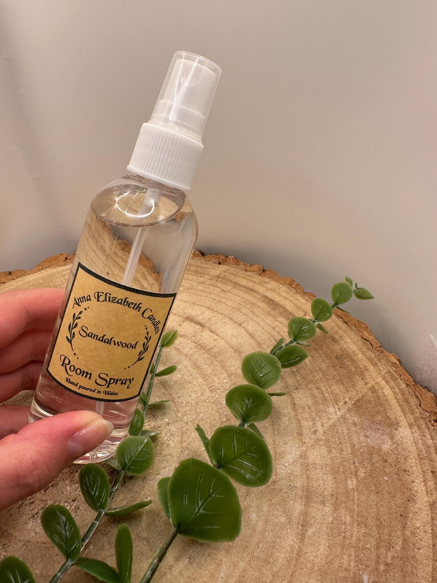 Sandalwood Room Spray, Home Fragrance Mist, 100ml, Long Lasting Scented Room Spray