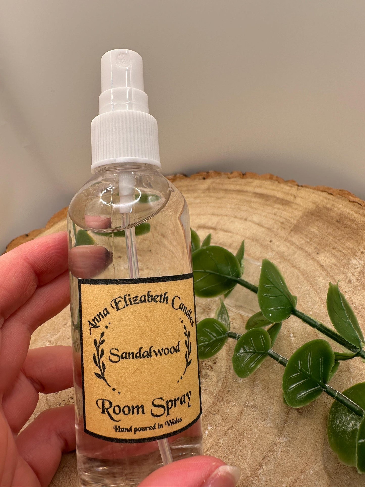 Sandalwood Room Spray, Home Fragrance Mist, 100ml, Long Lasting Scented Room Spray