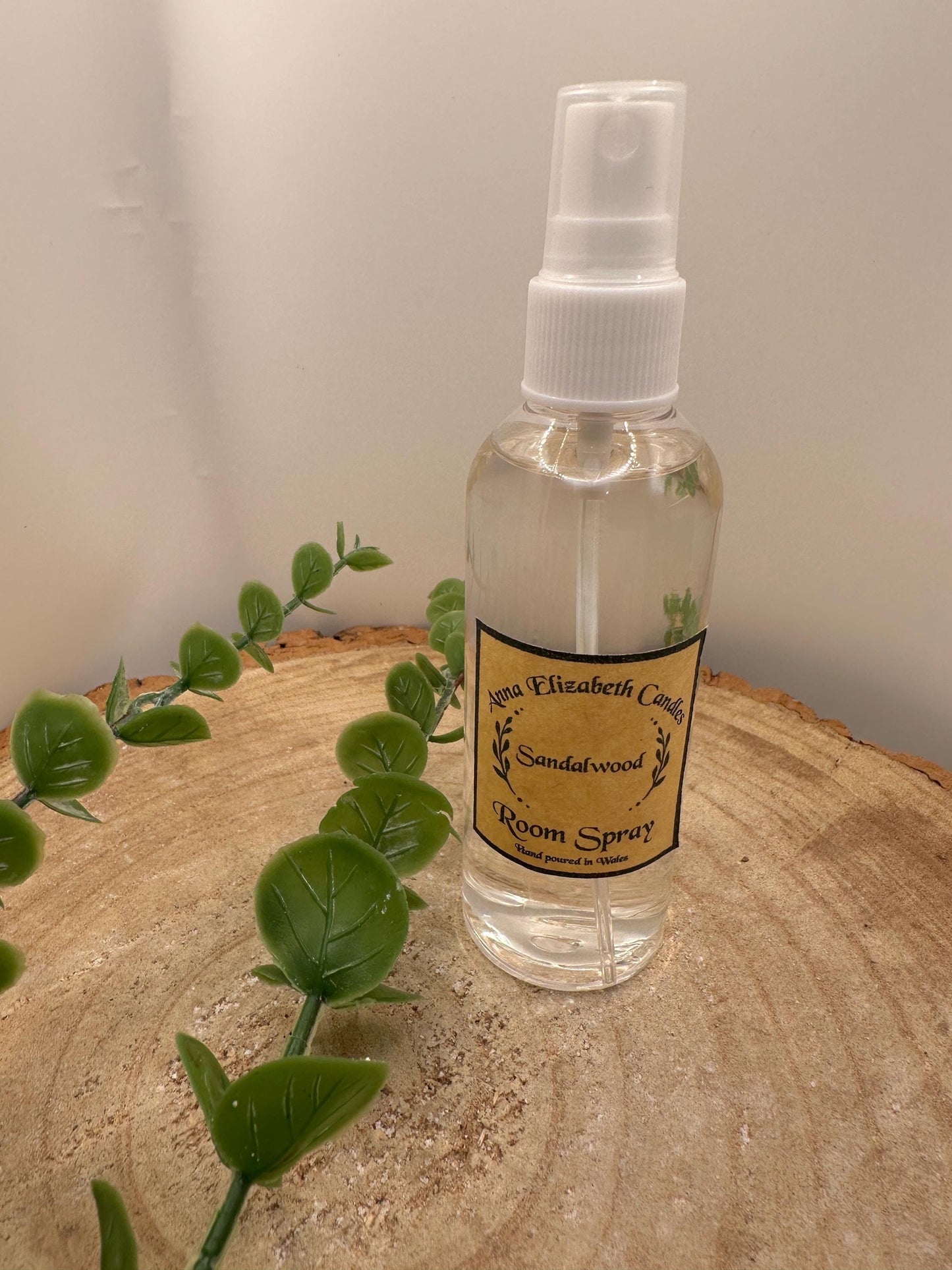 Sandalwood Room Spray, Home Fragrance Mist, 100ml, Long Lasting Scented Room Spray