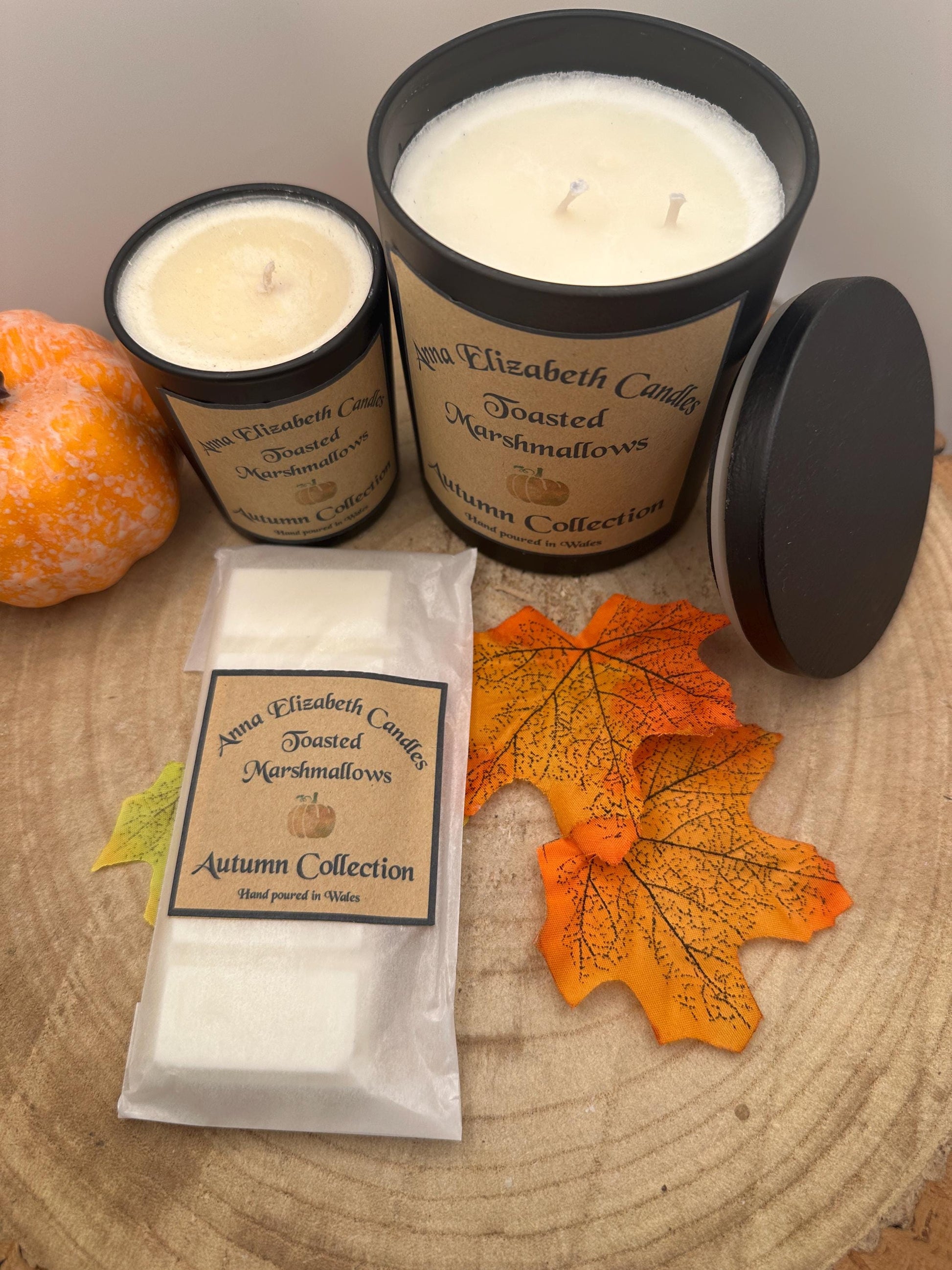 Autumn Scent Gift Box, Large & Mini Olive Wax Candles with Wax Melt Snapbar in Autumnal Scents, Pumpkin Spice, Gingerbread