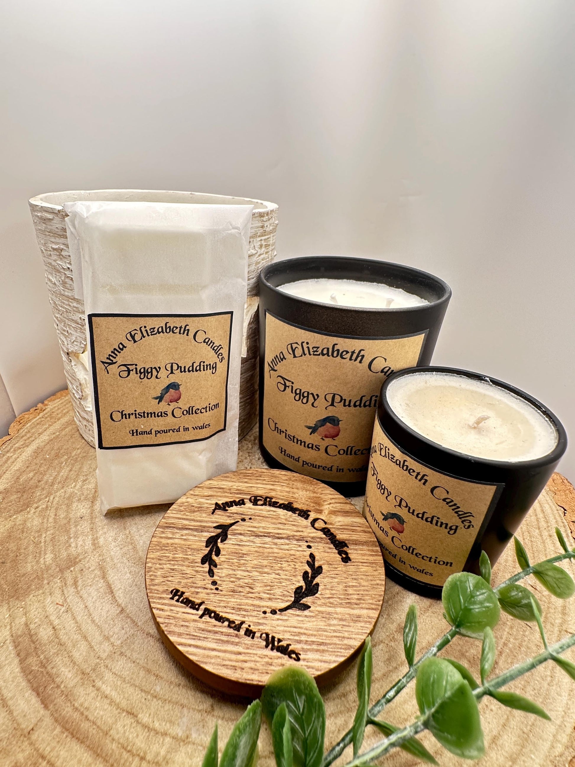 Christmas Candle Gift Box, Set of 5 Mini Christmas Candles, Cosy Seasonal Gift Set, Christmas Home Fragrance