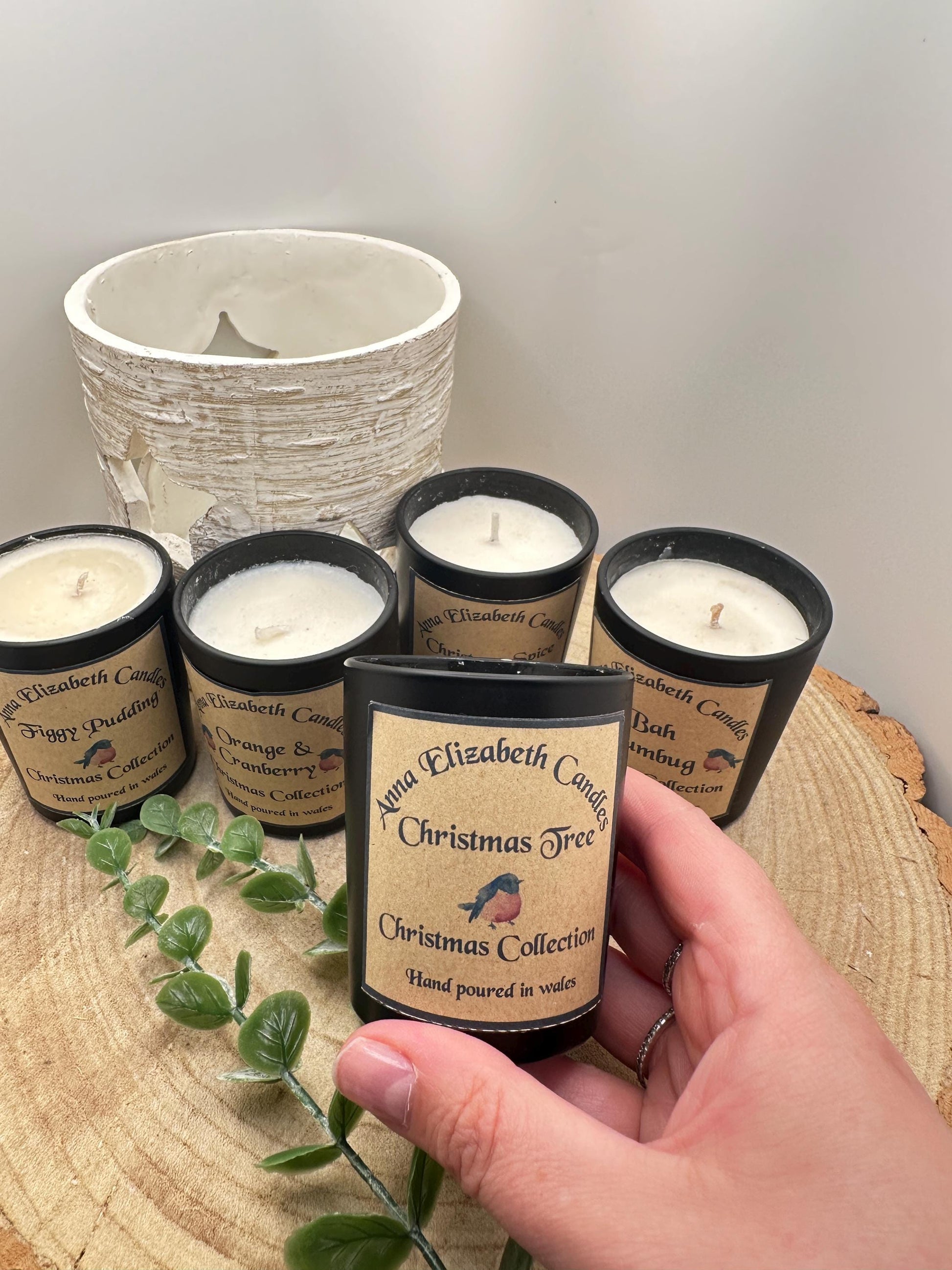 Christmas Candle Gift Box, Set of 5 Mini Christmas Candles, Cosy Seasonal Gift Set, Christmas Home Fragrance