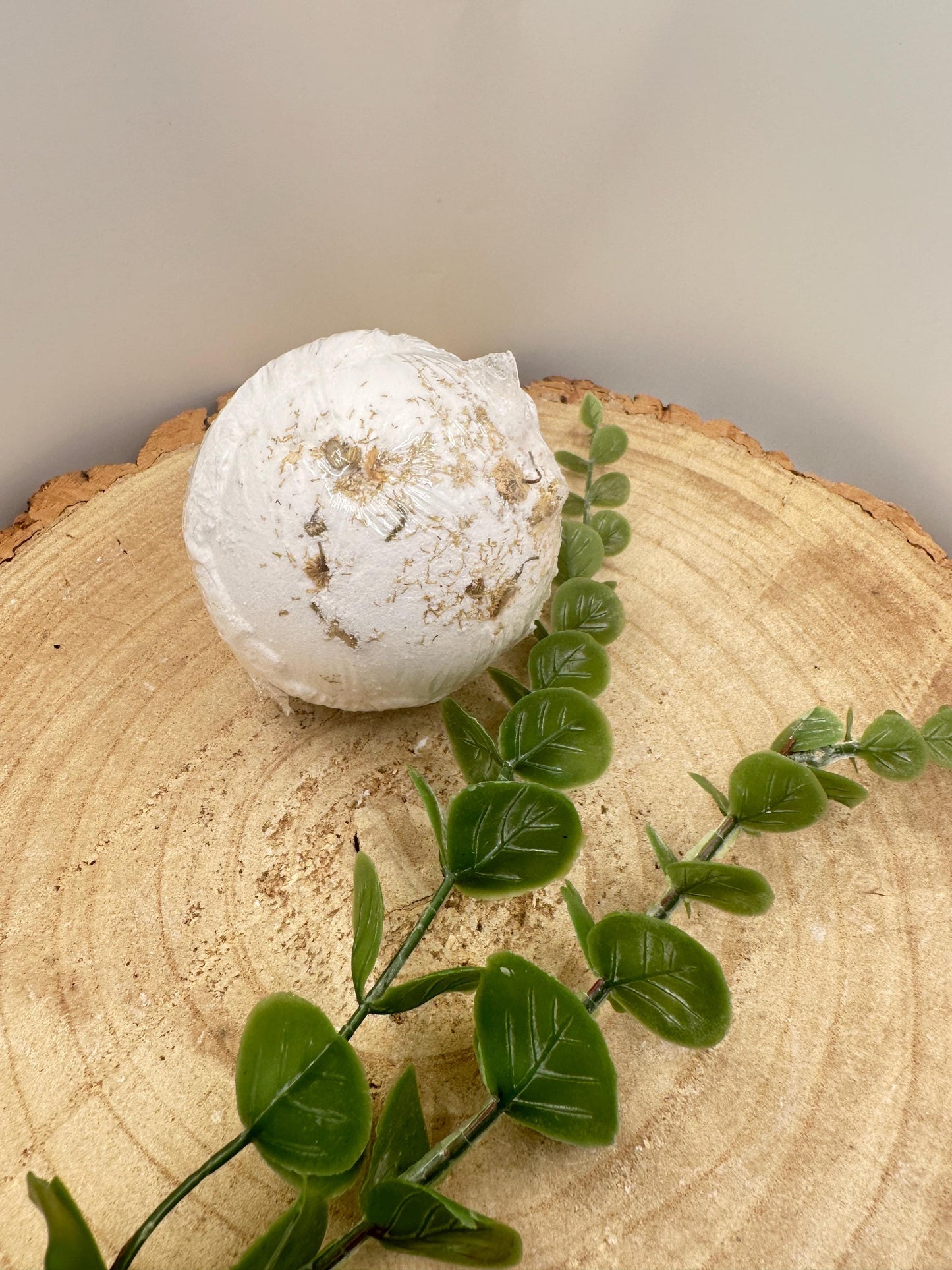 Relax Bath Bomb, Calming Bath Fizzer with Essential Oils, Soothing Spa Experience, Gifts for her, Spa Gifts, Pampering Gifts