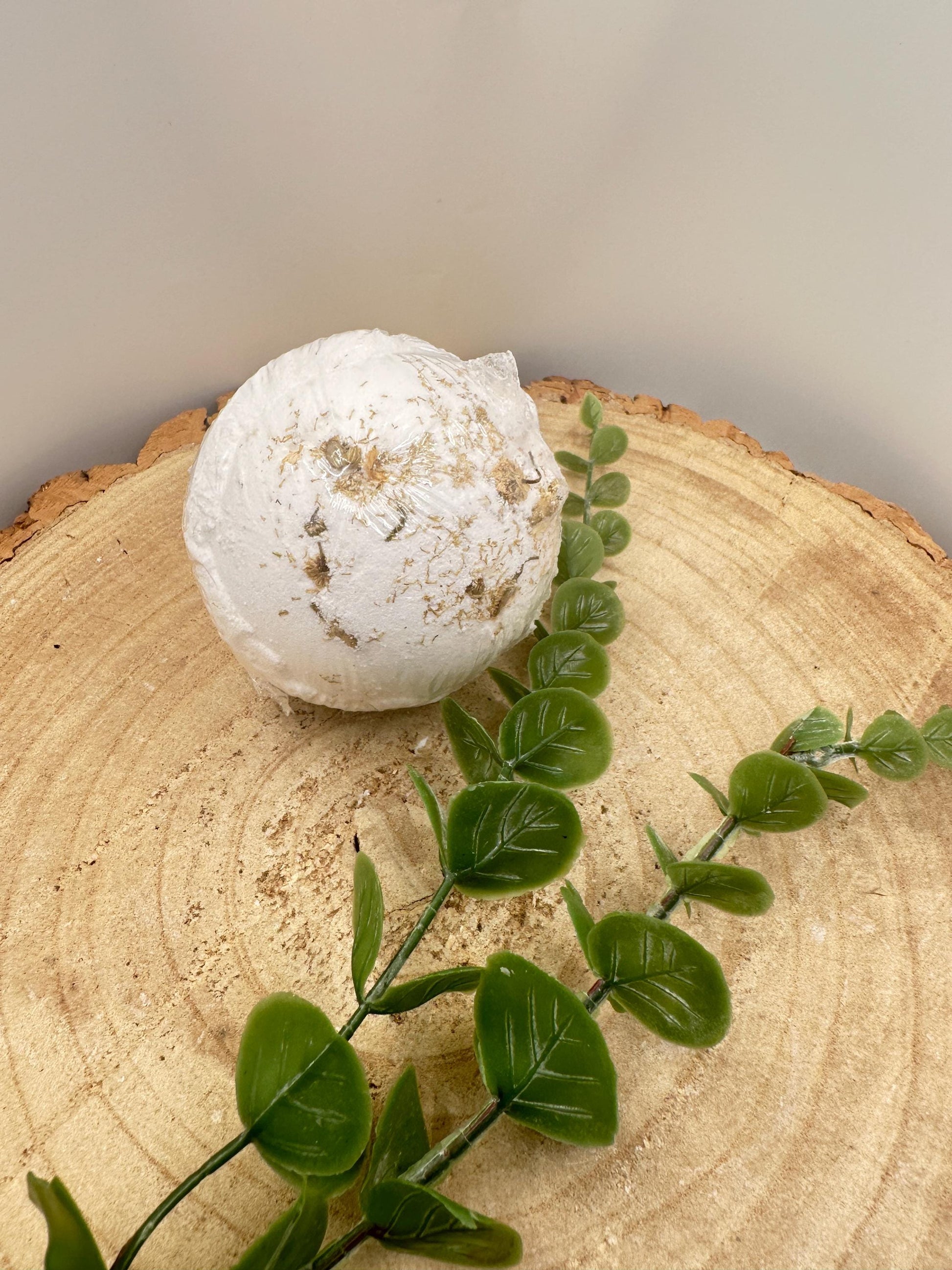 Relax Bath Bomb, Calming Bath Fizzer with Essential Oils, Soothing Spa Experience, Gifts for her, Spa Gifts, Pampering Gifts