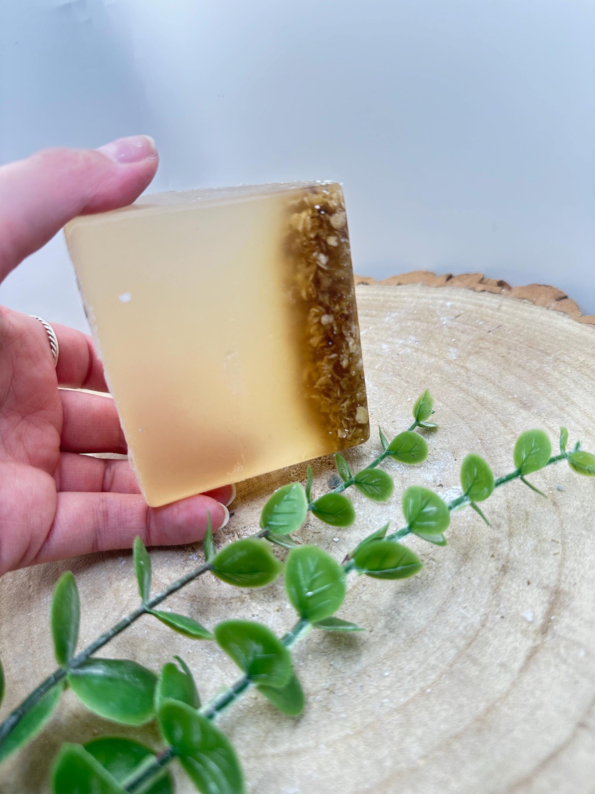 Honey & Oatmeal Soap Bar, Soothing and Nourishing Soap for Soft Healthy Skin, Pamper Gifts