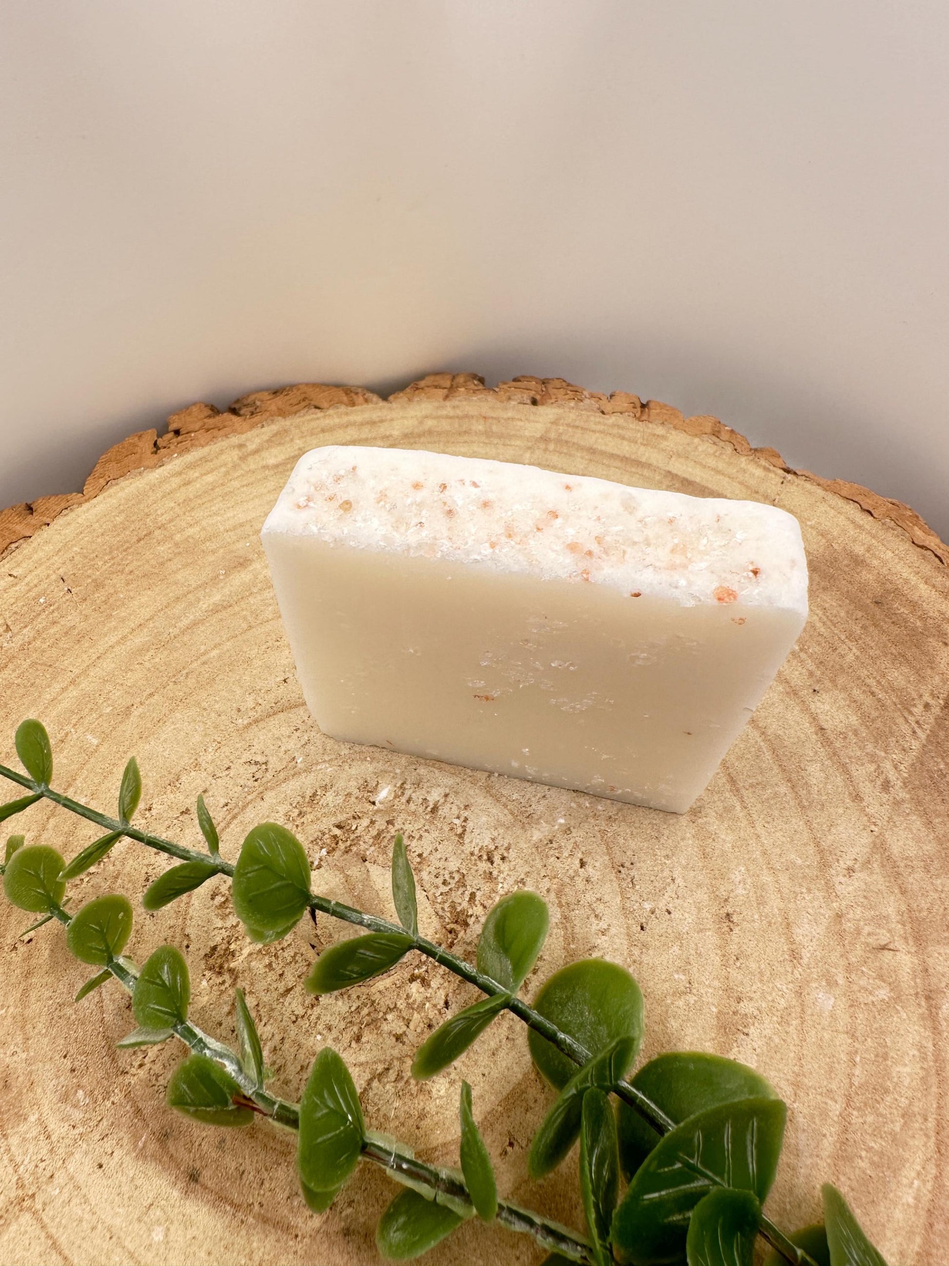 Himalayan Salt Soap Bar, Refreshing & Luxurious Soap with Subtle Champagne Scent, Pampering Gift