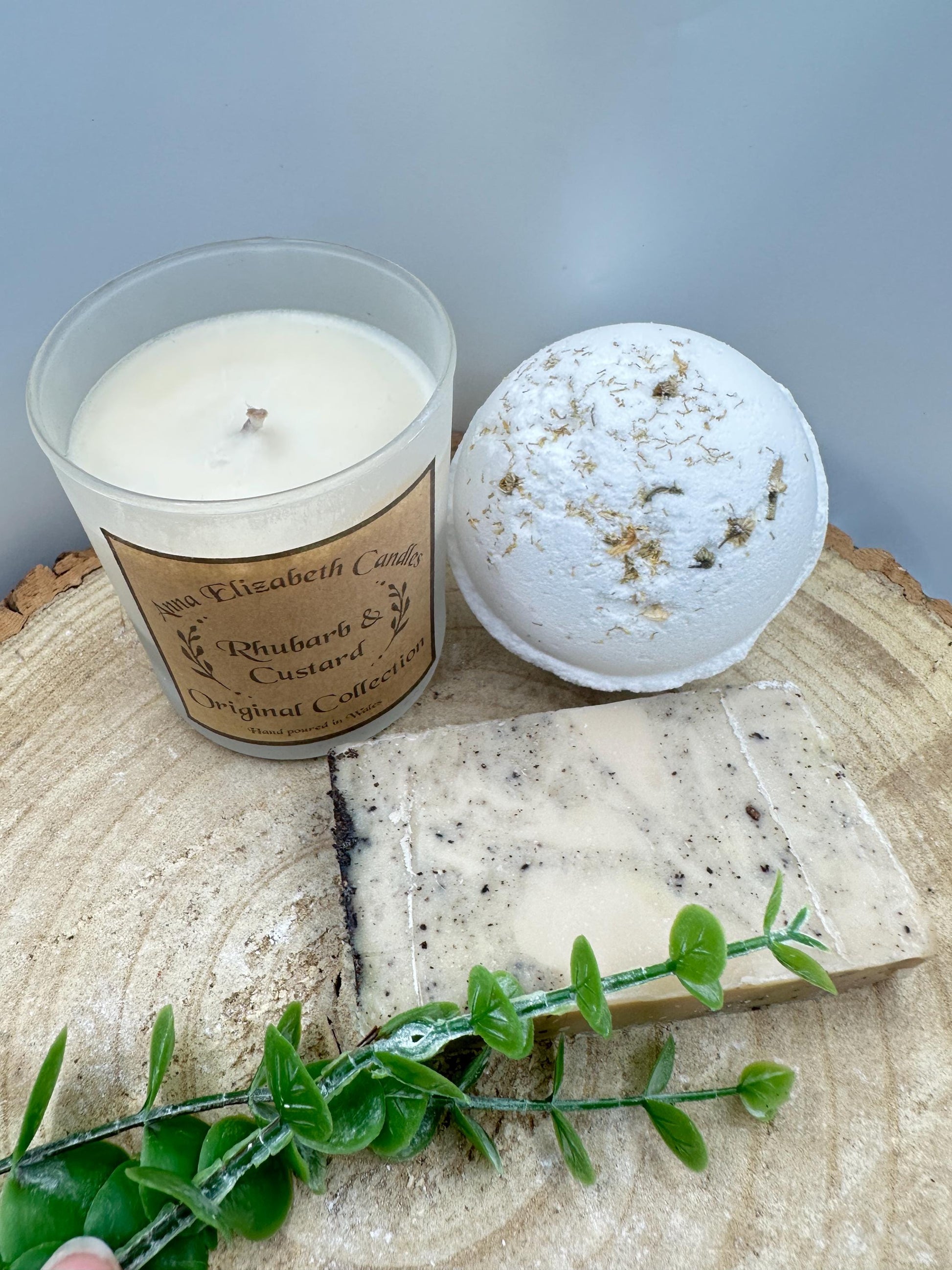 Personalised Candle & Soap Gift Box with Bath Bomb, Medium Frosted Candle Gift Set, Gifts for Her, Thank you Gift, Personalised Gift