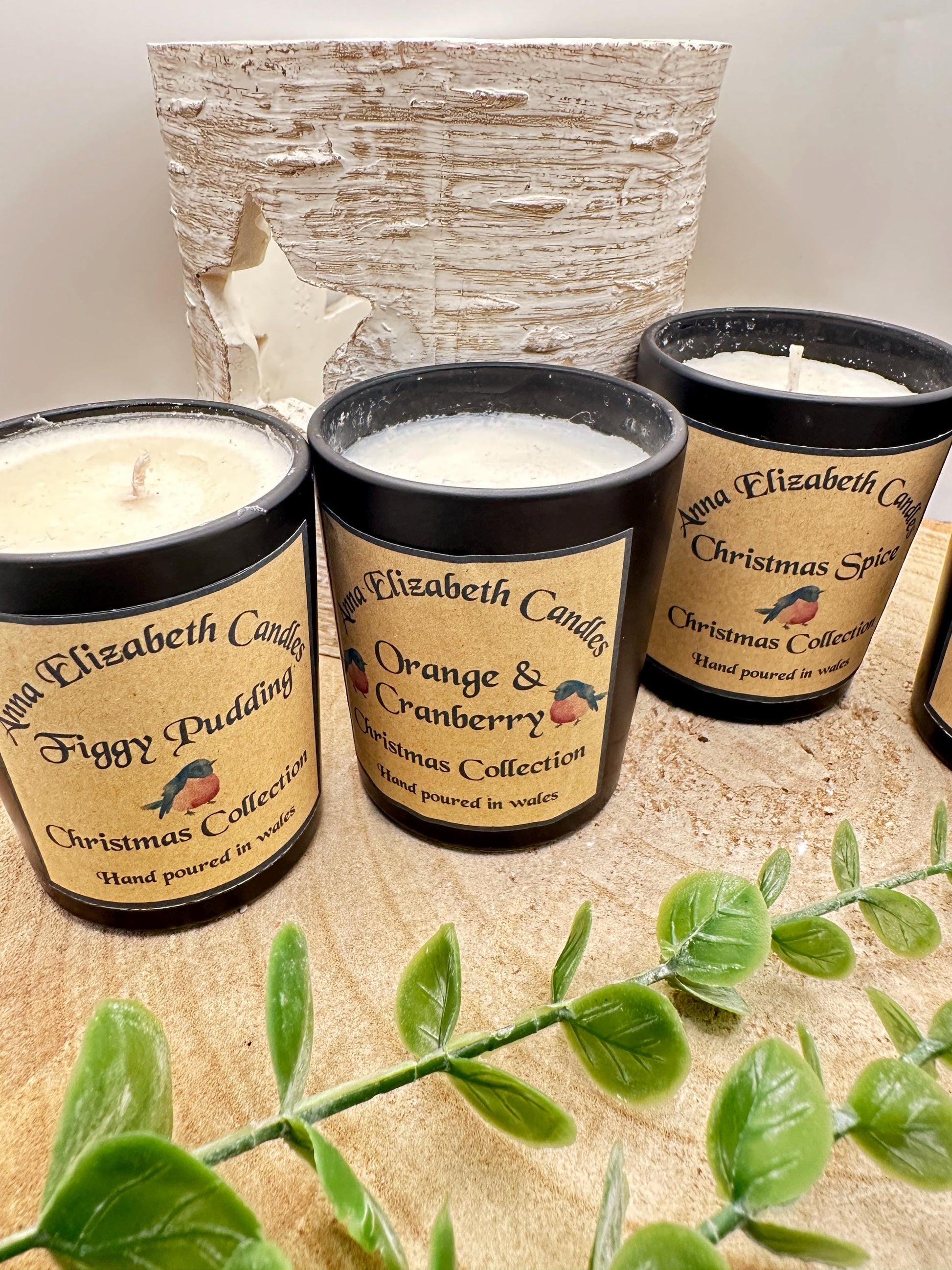 Christmas Candle Gift Box, Set of 5 Mini Christmas Candles, Cosy Seasonal Gift Set, Christmas Home Fragrance