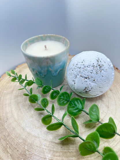 Box of Calm, Pamper Gift Set, Candle & Bath Bomb, Thoughtful Gift for Her, Relaxation Gift Box, Moments of Calm Gift