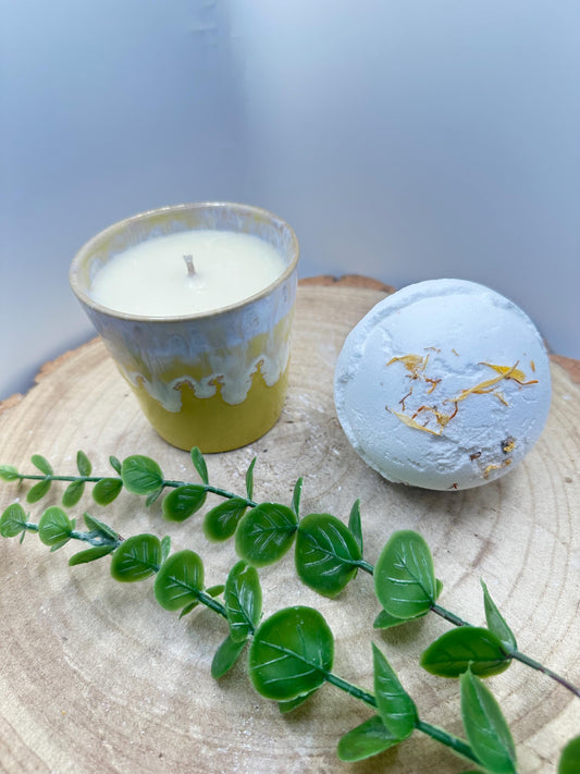 Box of Energy, Wellness Hamper Box, Candle & Energise Bath Bomb Gift Set, Invigorating Self-Care