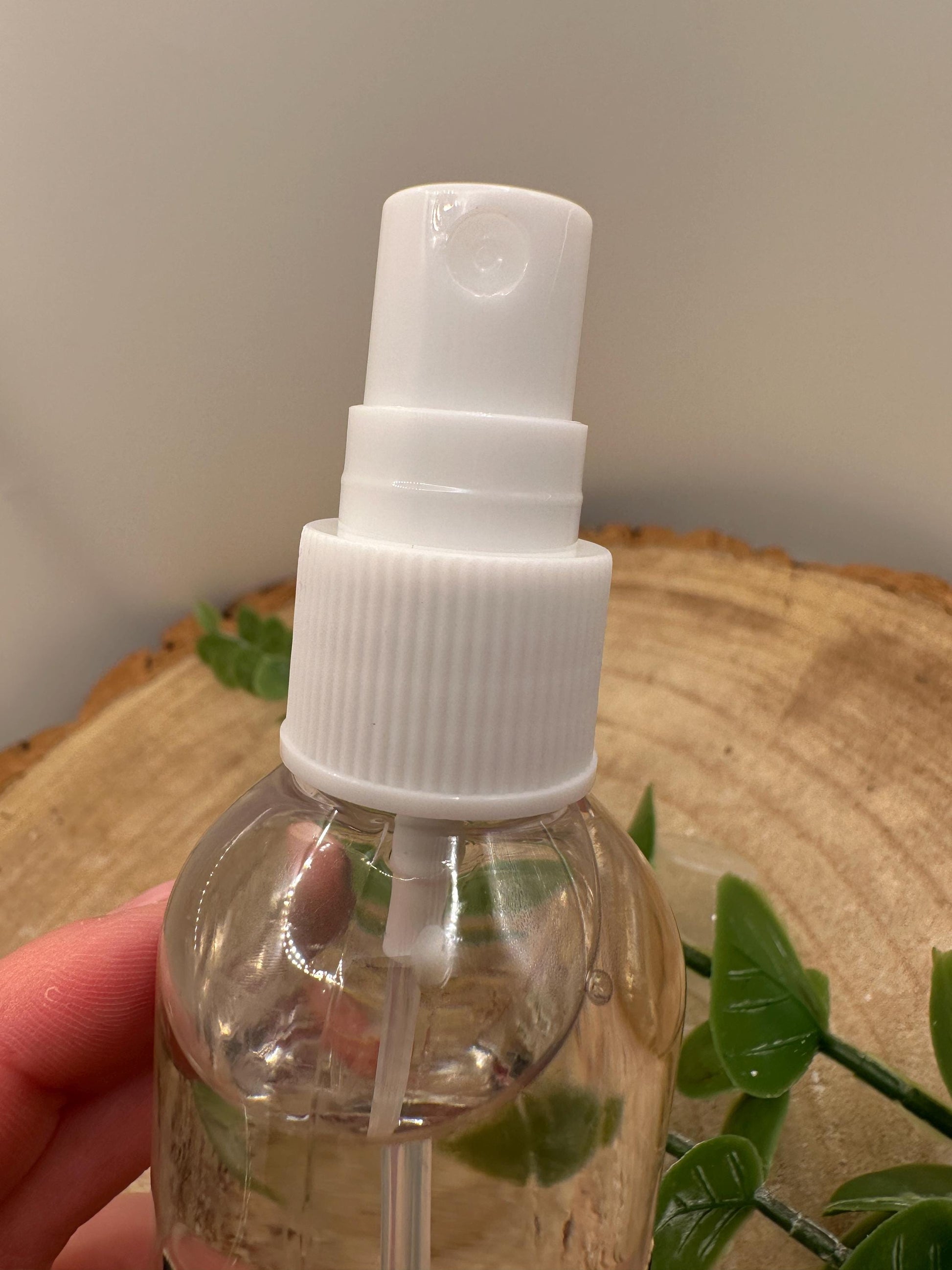 Sandalwood Room Spray, Home Fragrance Mist, 100ml, Long Lasting Scented Room Spray