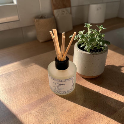 Reed Diffuser with Refill Pouch, Frosted Glass Diffuser Set, Extra Reeds, Long Lasting Room Scent, Refillable Home Fragrance