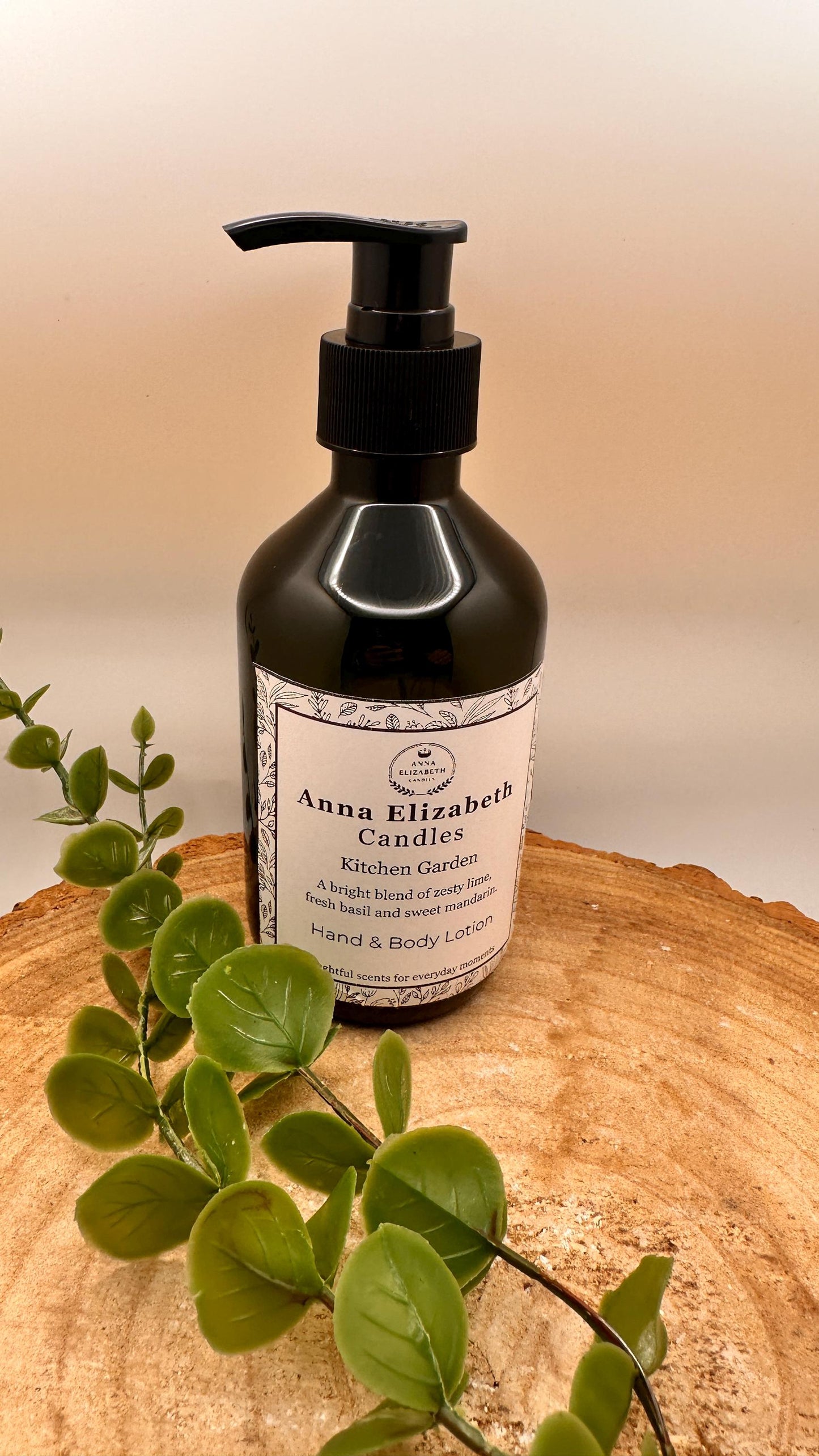 Scented Hand & Body Wash, Liquid Hand Soap, Body Wash, Home Fragrance, Bathroom Essentials, Self Care Products