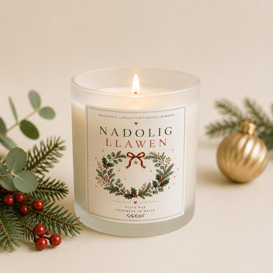 Welsh Christmas Gift, Nadolig Llawen Candle, Welsh Candle, Christmas Gift for Her, Welsh Gift, Handmade Candle, Christmas Candle